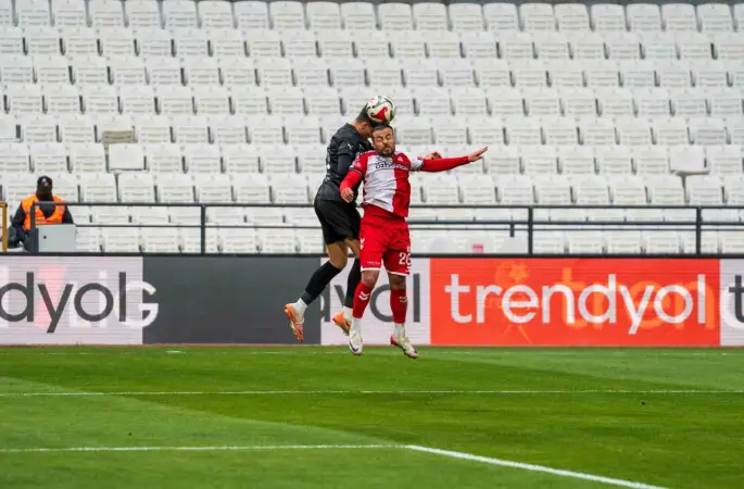 Trendyol 1. Lig: Manisa FK: 0 - Sivasspor: 1
