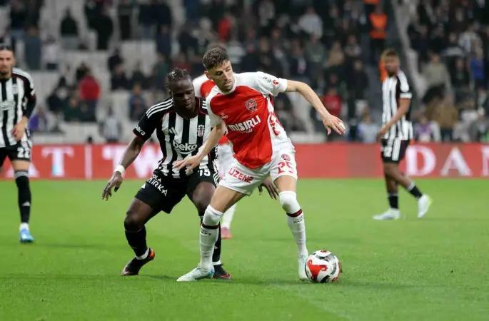 Trendyol Süper Lig: Beşiktaş: 0 - Fatih Karagümrük: 0 (Maç sonucu)
