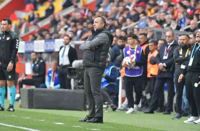 Trendyol Süper Lig: Kayserispor: 2 - Çaykur Rizespor: 0 (Maç sonucu)
