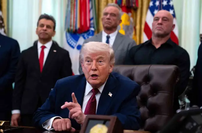 Trump: "İran’la yapmakta olduğumuz anlaşma, JCPOA’dan çok daha iyi olacak"
