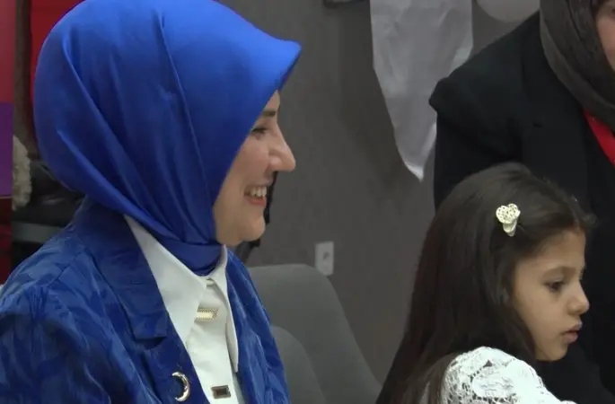 Türk Kızılay Genel Başkanı Yılmaz: "Tüm tarafları insanı hukuk kurallarına uymaya davet ediyorum"
