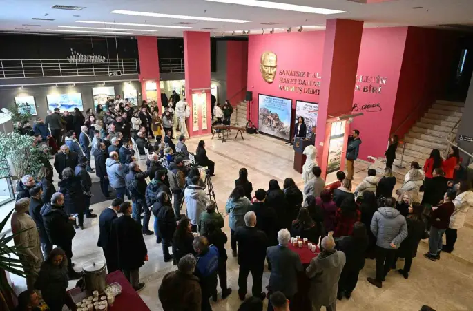 Türkiye-Çin diplomatik ilişkilerinin 55’inci yılı sanat sergisiyle kutlandı
