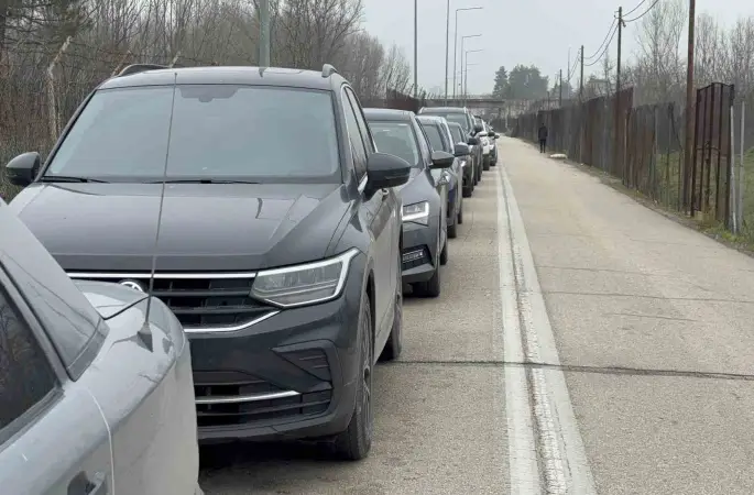 Türkler Yunan sınırında zaman zaman yoğunluk oluşturuyor
