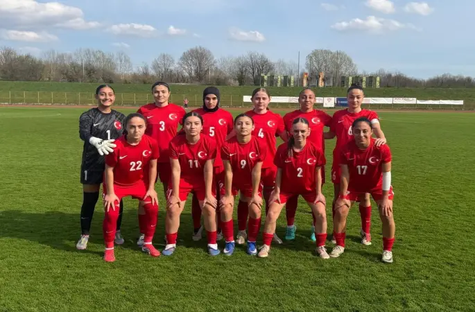 U17 Kız Milli Takımı, İtalya karşısında
