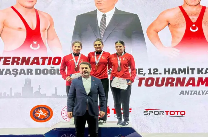 Uluslararası Yaşar Doğu, Vehbi Emre ve Hamit Kaplan Turnuvası’nda ikinci gün tamamlandı
