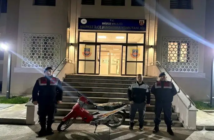 Umudunu kestiği motosikletine 3 yıl sonra jandarma sayesinde kavuştu
