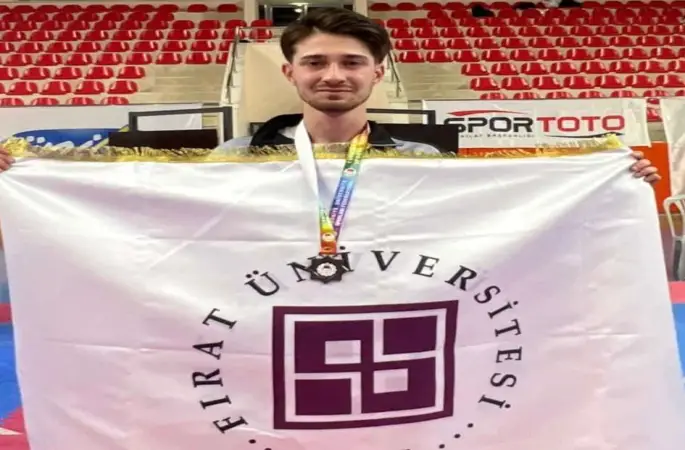 Ünilig Taekwondo’da Fırat Üniversitesi’ne bronz madalya
