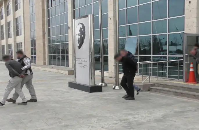 Uşak’ta uyuşturucu operasyonu: 4 tutuklama
