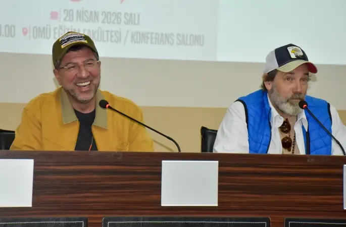 Usta oyuncular kampüste gençlerle buluştu, tecrübelerini anlattı
