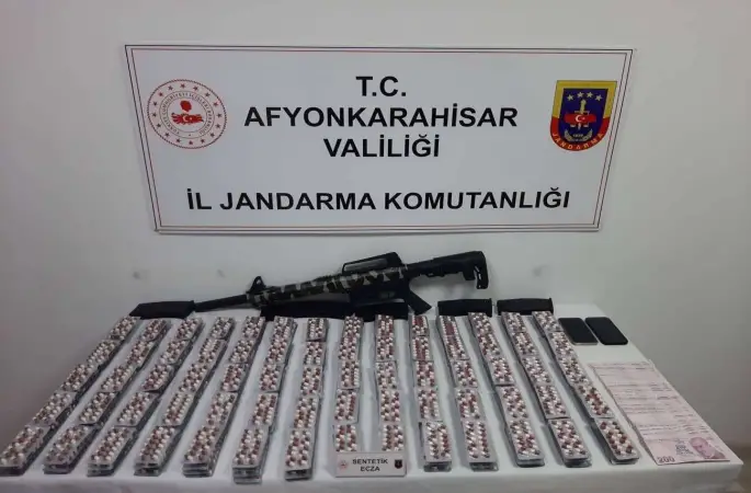 Uyuşturucu operasyonunda 4 kişi gözaltına alındı
