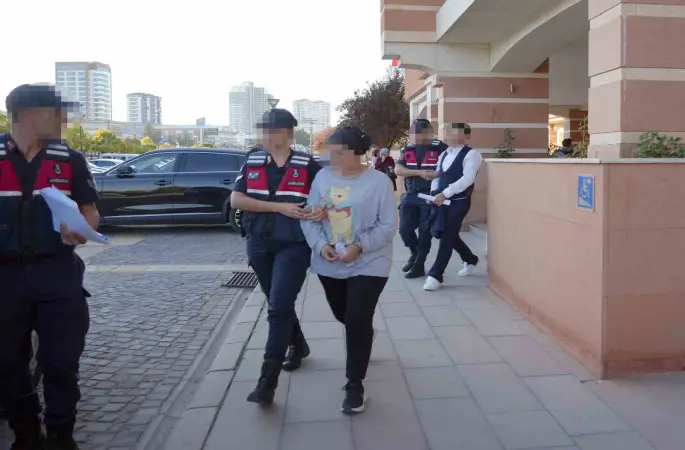 Uyuşturucu sevkiyatı yapan kadın: "Beni çocuğumla tehdit ettiler"
