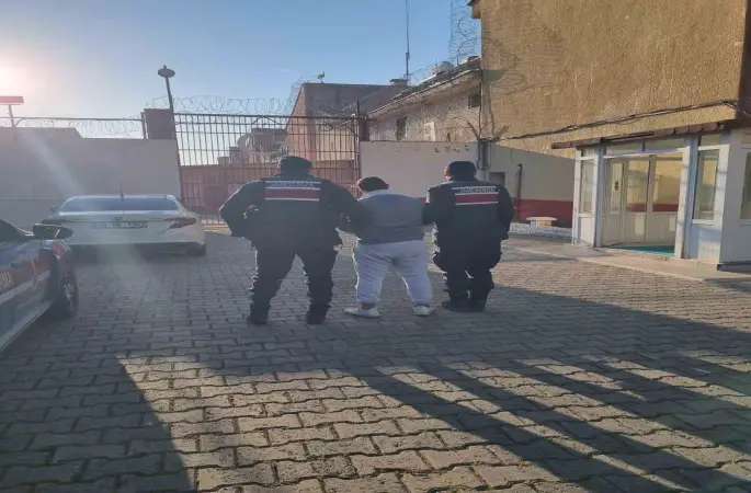 Uyuşturucu suçundan aranan şahıs Germencik’te yakalandı
