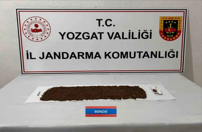 Uyuşturucu şüphelisi kovalamacada jandarmadan kaçamadı
