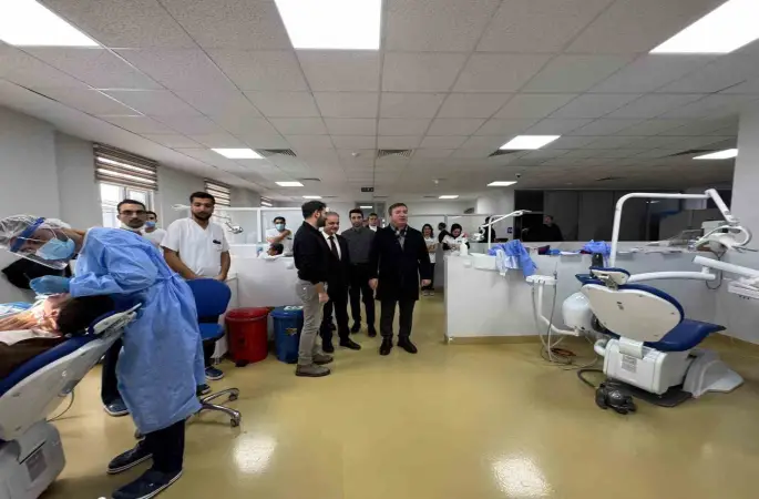 Vali Aydoğdu’dan Ağız ve Diş Sağlığı Hastanesi’ne ziyaret
