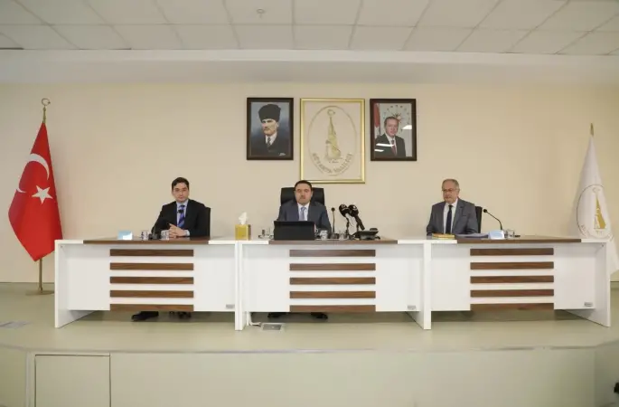 Vali Işın: "Kamu kaynakların etkin, verimli ve zamanında kullanılmalı"
