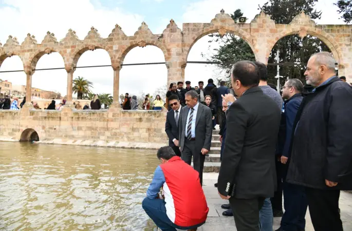 Vali Şıldak Balıklıgöl’de incelemelerde bulundu
