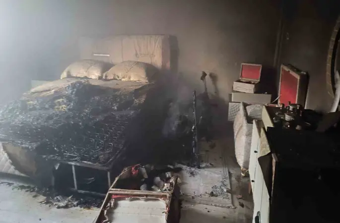 Van’da ev yangını
