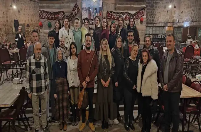 Vezirköprü’de türkü gecesi
