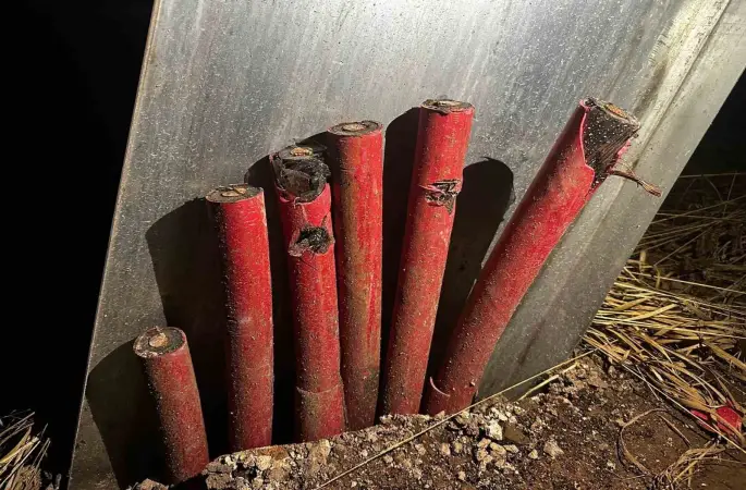 Vinç kiralayarak 1 milyon TL’lik kablo çaldılar
