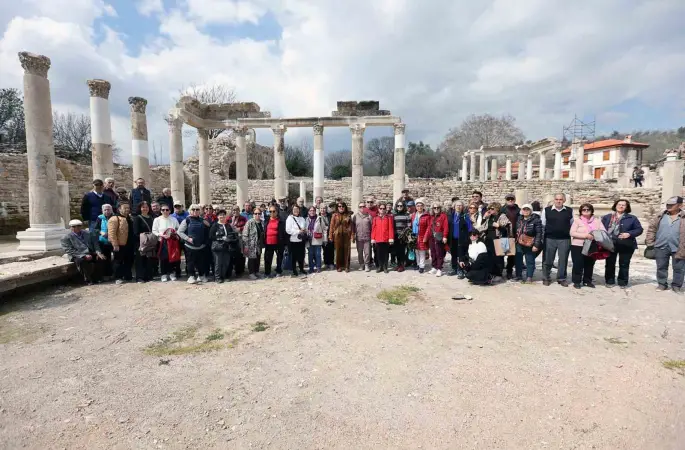 Yaşlılar Haftası Muğla’da keyifli bir geziyle kutlandı
