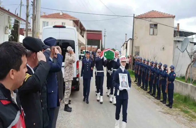 Yatağan’da Kıbrıs Gazisi Yelaldı son yolculuğuna uğurlandı
