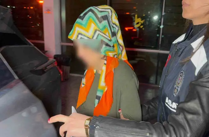 Yeni doğan bebeğini çöpe atan kadın ifadesini değiştirdi: Savcılıkta "Canlı doğdu", mahkemede "Ölü doğdu" dedi
