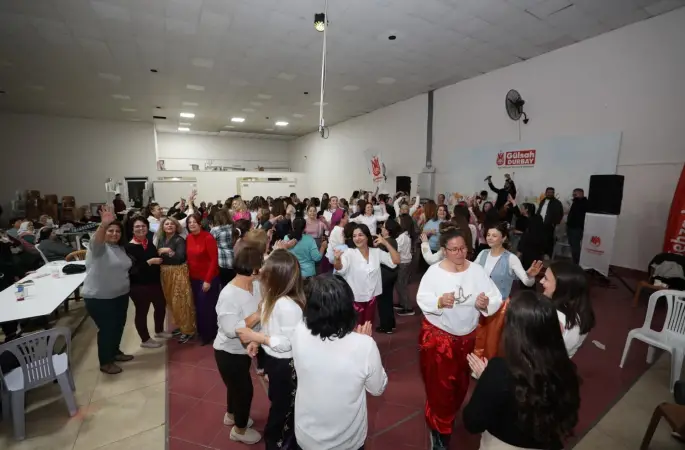 Yeniköy’de şalvar gecesine büyük ilgi
