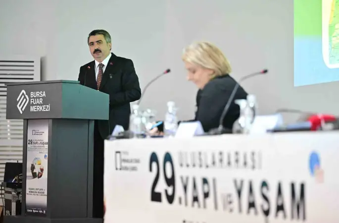 Yıldırım geleceği inşa ediyor
