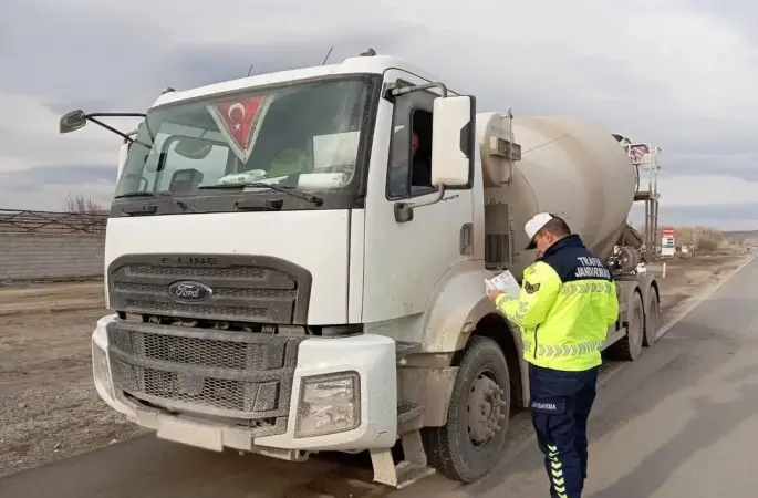 Yozgat İl Jandarma Komutanlığı üç ayda 522 bin 364 kişiyi sorguladı
