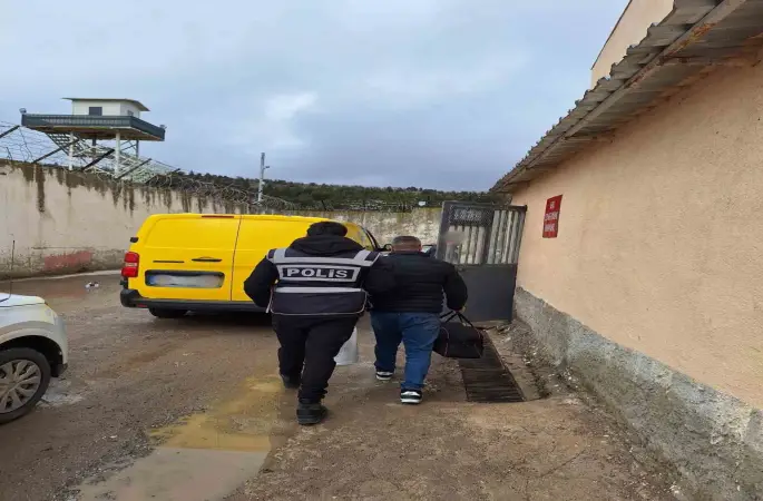 Yozgat’ta kesinleşmiş hapis cezası bulunan firari hükümlü yakalandı
