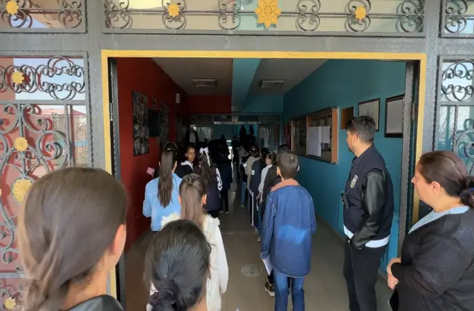 Yüksekova’da 4 bin 69 öğrenci bursluluk sınavı için ter döküyor
