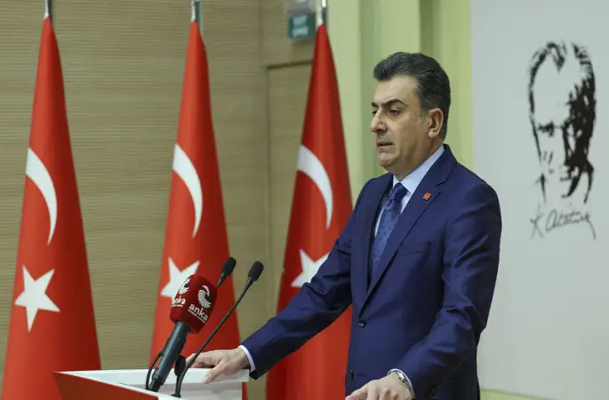 Zeynel Emre: "2026, Türkiye’nin Yeniden Ayağa Kalktığı Yıl Olacak"