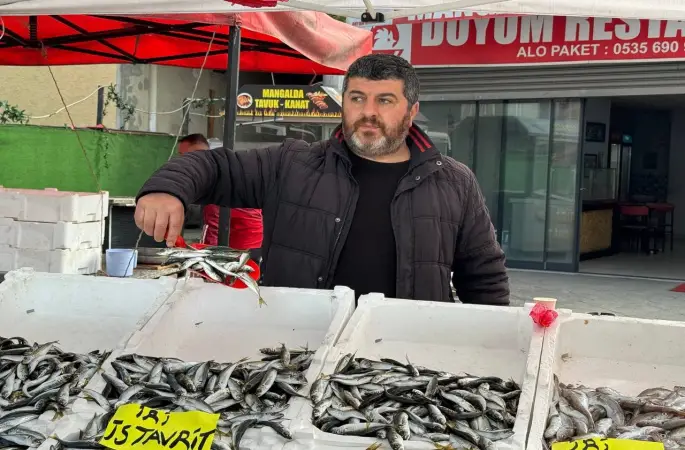 Zonguldak’ta tezgahlarda istavrit bolluğu: Kilosu 100 liradan satılıyor
